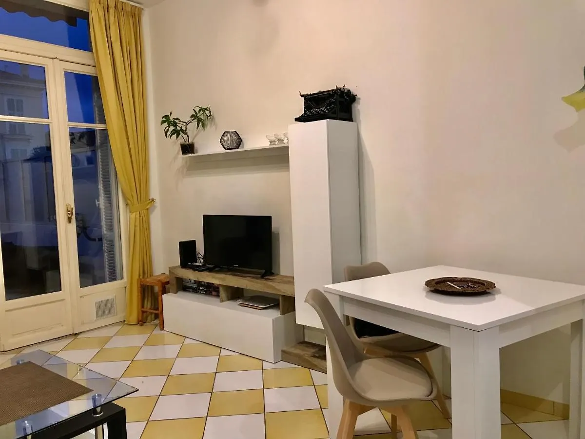 Appartement Terrasse Dans Palace Belle Epoque Menton Apartment